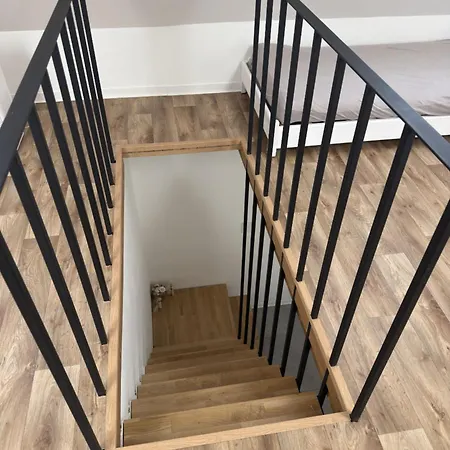 Pekny V * Zaječí