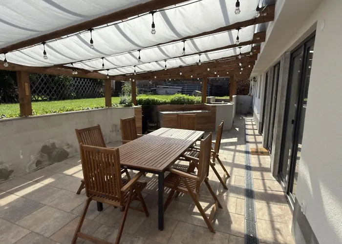 Holiday home Pekny V *